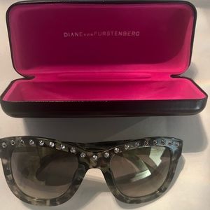 Sunglasses DV